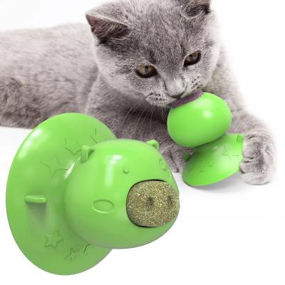 China 2021 Hot Selling Amazon Catnip Catnip Toy 2-in-1 Viable Self-adhesive Edible Toy Ball Natural Rotating Toy for sale