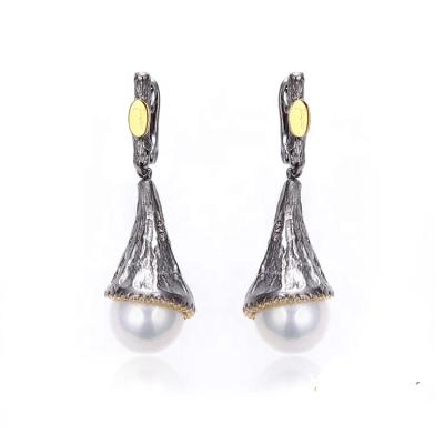 China Shell Pearl Cage CLASSIC 925 Sterling Silver Drop Earrings with Black Gold Plated for sale