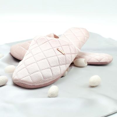 China Noble Anti-slippery silk and fabric elastane blended outsole whip luxury slippers for sale