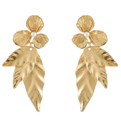 China Gold Earrings Girls Birthday Gifts Butterfly Earrings Flower Leaves Fashion Women's Earrings Trendy Long for sale