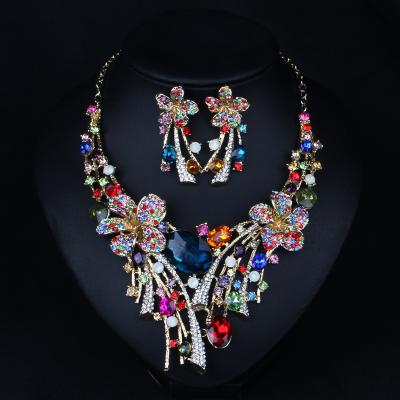 China FASHIONABLE Colorful Luxury Crystal Flower Bridal Necklace Set Jewelry Set Spanish Bride Necklace And Earring Set for sale