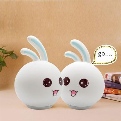 China Pat Colorful Custom Led Rabbit Silicone Animal Night Light Discoloration Baby Nursery Lamp Usb Night Lamp Kids Animal Night Light for sale