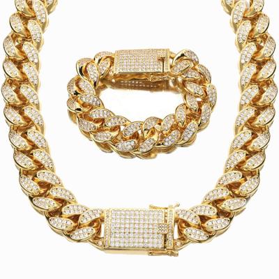 China Custom Hot Sale Hip Hop Necklace 18mm Diamond Cuban Chain Golden Necklace Stainless Steel Gold Padlock Jewelry for sale