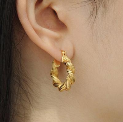 China New Retro Small Romantic High End Twist Earrings Stainless Steel Jewelry Gold Plated 18k Gold Jewelry for sale