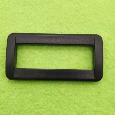 China Adjustable Plastic Adjustable Square Buckle For Bags for sale