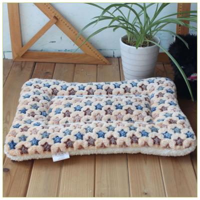 China Wholesale New Travel Plush Around Deluxe Dog Beds Small Worry Pet Beds Donut Mat Fluffy Soft for sale