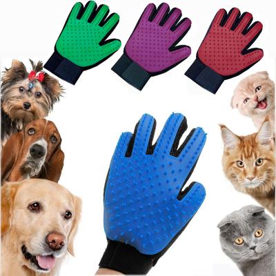 China Viable Dog Pet Grooming Glove Silicone Cats Brush Comb Deshedding Hair Gloves Dogs Stabilized Bath Feeds for sale