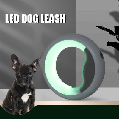 China Custom Luxury Luxury Running Hardware Dog Lead Lights Slip Dog Collar and Rope Strong Leather Retractable Led Leashes for sale