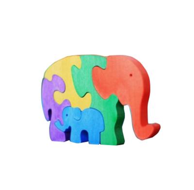 China 100% Handmade Colorful Wooden Nursery Decoration Wooden Puzzle Elephant Animal Families Expecting Parents Gift for sale