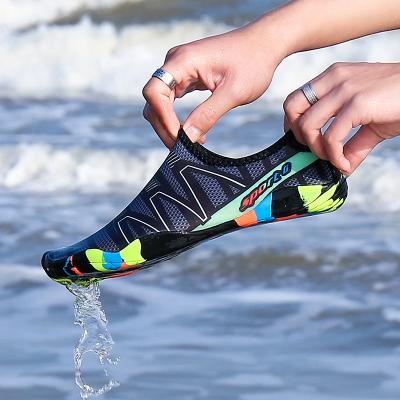 China Fashion\Comfortable\Durable\Breathable\Lighted Ready To Board Barefoot Running Water Outdoor Custom Quick Dry Swimming Socks Beach Aqua Shoes for sale