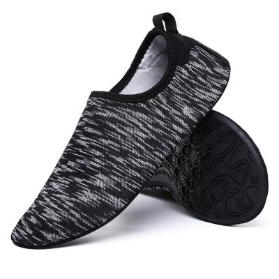 China Fashion \ New Super Slim Comfortable \ Durable 2Pcs Amazon Style Flexible Quick Dry Moq Baerfoot Shoes Running Men for sale