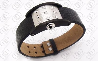 China Genuine Mens Leather Bangle Bracelets 316L Stainless Steel PVD Black Plated for sale