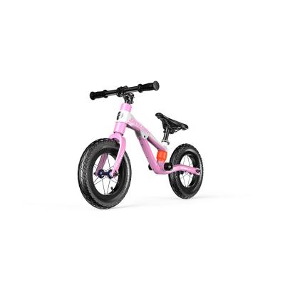 China Ride on Toy Baby 3 in 1 Balance Bike, New Material Magnesium Alloy Kids Balance Bikes, Push Balance Bike for Kid for sale