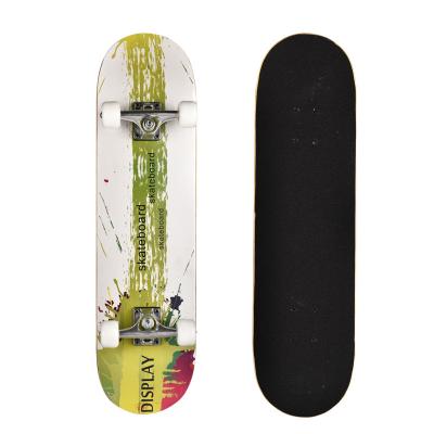 China Cheap Youth 31*8 Inch White Custom Design Skate Board Wholesale 7 Ply Wooden Decks Skateboard for sale