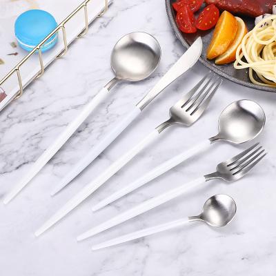 China Reusable Luxury Portuguese Metal Cutlery Set 6 Piece Sustainable 18/10 304 Stainless Steel for sale