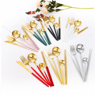 China Viable 5 Pcs Set Color Spray Painting Dinner Knife Fork Tea Spoon Chopsticks Portable Wholesale Stainless Steel Cutlery Set for sale