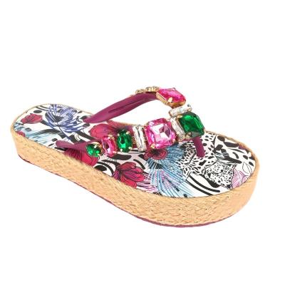 China LIGHTWEIGHT Ladies Sandals Flip Flop Womens Midsole Digital Printing Diamonds Slide for sale