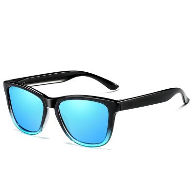 China Hot 2021 Europe Sunglasses New Polarized Sunglasses Men Ladies Sunglasses Fashion Sun Glasses for sale