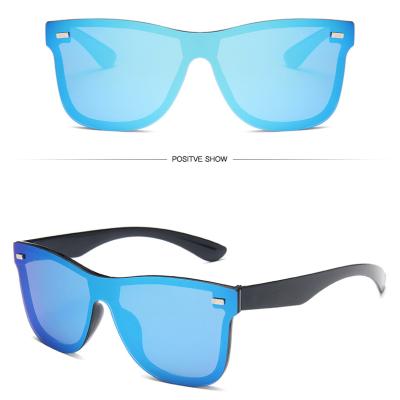 China Fashion sunglasses 2021 hot sale fashion oversized sunglasses for men's and women's newest sunglasses for sale