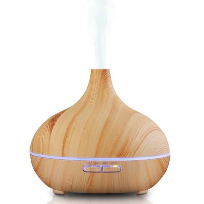 China Hotel SOICARE 300ml Ultrasonic Wood Fiber Aroma Humidifier Oil Diffuser Popular Onion Shape Home Diffuser for sale