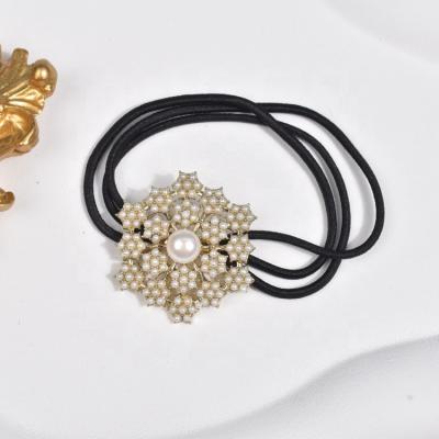 China Jewelry Making zhiteng Baroque Natural Freshwater Pearl Snowflake Head Rope Fashion Hair Accessories Elastic Band Hanging Ornaments For Women for sale