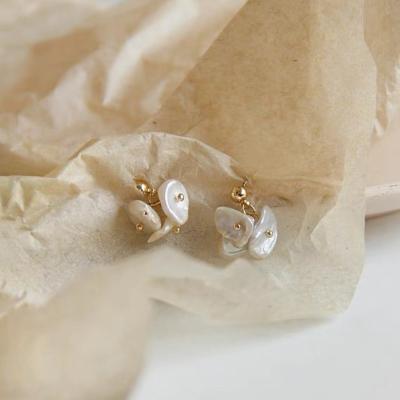 China FASHIONABLE wholesale natural freshwater pearl earrings elegant women french simple baroque earrings for sale