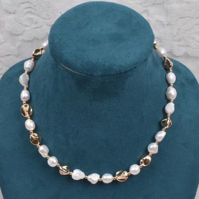 China Jewelry Making 14K Gold Baroque Freshwater Pearl Clavicle Chain Necklace Natural Pearl Finished Product for sale