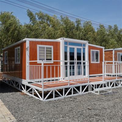 China Southeast Asia Mobile House Luxury Villa Container With Bathroom Expandable 40ft Container House On Sale for sale