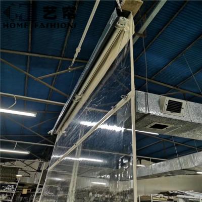 China Traditional PVC Outdoor Transparent Monsoon Blinds Waterproof Garden Patio Sea Beach Shades for sale