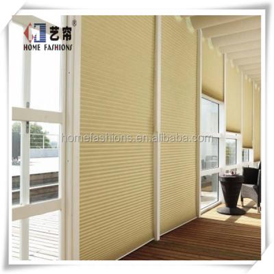 China Yilian Traditional Soundproof Heat Resistant Honeycomb Blinds for sale