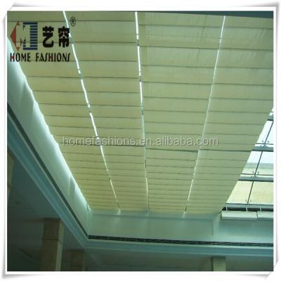 China Yilian Traditional Shades For Decks Motorized Sun Shade Skylight Blinds for sale