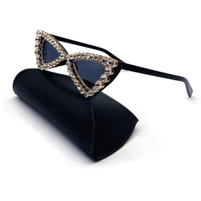 China Top Selling Diamond Sunglasses Luxury Triangle PC Frame AC UV400 Crystal Lens Shading Women Diamond Sunglasses for sale