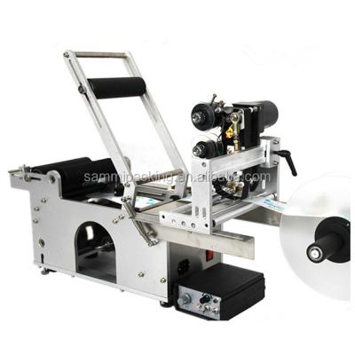 Cina High Quality Semi-Automatic semi-auto labeling machine for small business in vendita