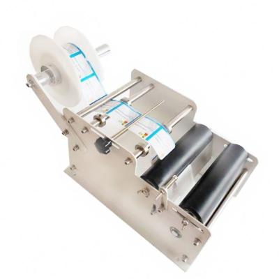 Cina Manual Handy Round Bottle Labeling Machine Made By Aluminum SM-30 Labeling Machine For Round Bottles in vendita