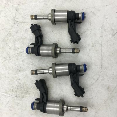 Cina Set of 4pcs Fuel Injectors for Chevrolet Camaro Traverse GMC Acadia 3.6 12638530 in vendita