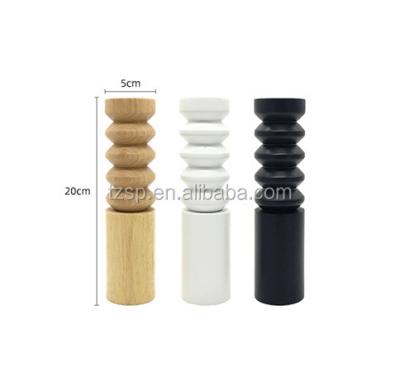 China Custom Stocked Logo Salt and Pepper Grinder Rubber Wood Pepper Mill with Strong Adjustable Ceramic Grinder for sale