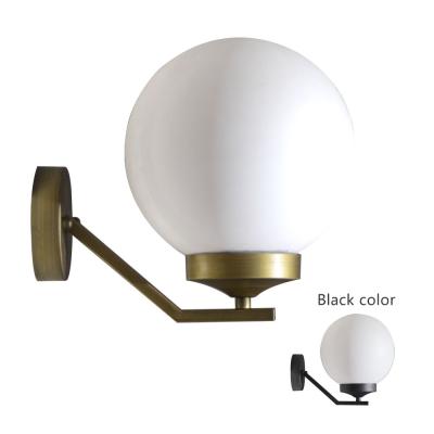 China Outdoor Modern Garden Wall Light Outdoor Globes Pendant Light Shade IP44 Led Outdoor Light for sale