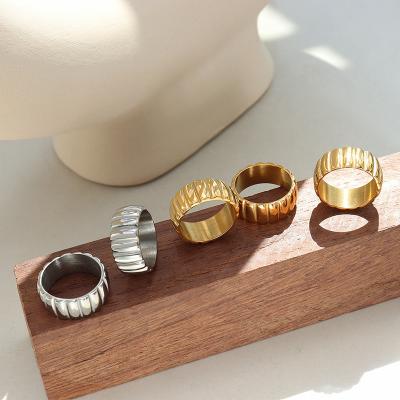 China Vintage Modern Design Multi Size Screw Stripe Stainless Steel Rings Drop Shipping for sale