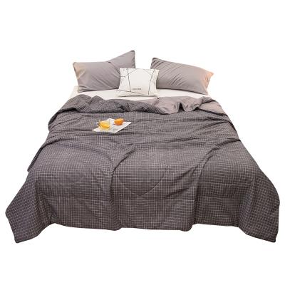 China Nice Stain Home Supply Dark Gray Plaid Ordinary Summer Quilt Cotton Relax Simple Use Blanket for sale