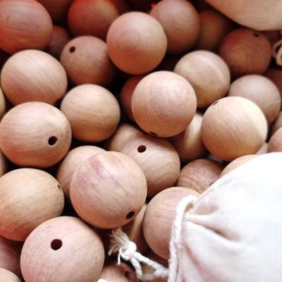 China Cedar Ball Cashmere Wood Ball Clothing Protection Cedar for Clothing Storage for sale