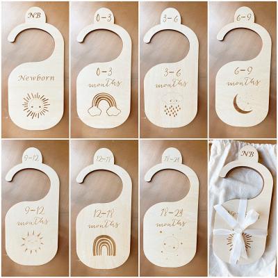 China Europe Hot Selling Customize 7 Pcs Natural Wood Nursery Wardrobe Divider Baby Closet Organizer for sale