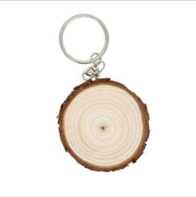 China DIY Hot Selling Gift Wooden Chip Key Chain Key Ring Custom Painting for sale