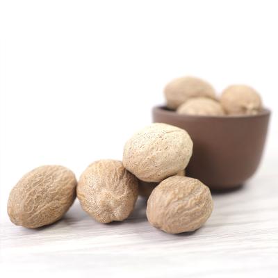 China Dried nutmeg - whole nutmeg nuts for sale