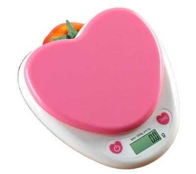 China Cute High Precision 1-3KG Heart Shape Digital Kitchen Scale For Bakery PT-202 for sale