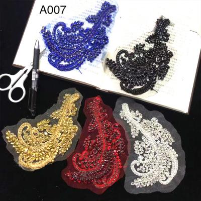 China High Quanlity Styling Accessories New Popular 3d Embroidered Appliques Handmade Beaded Lace With Pearl for sale