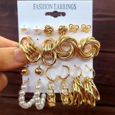 China TRENDY Factory Whosale  Heart Butterfly Hoop Earrings Geometric Fashion Jewelry Trendy Vintage Pearl Earrings Set for sale