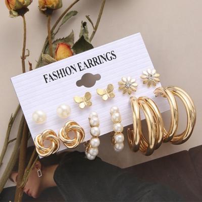 China TRENDY Shily & Os Hot Selling Metal Gold Plated Dangle Earrings Heart Butterfly Hoop Geometric Vintage Pearl Earrings Set for sale