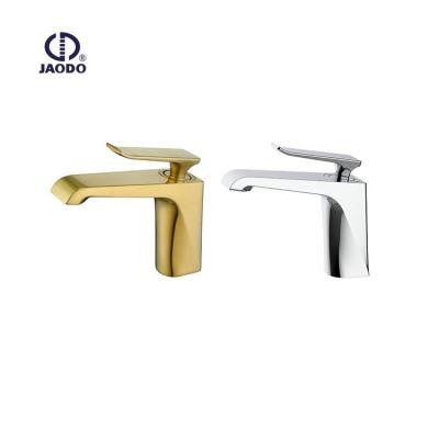 China New Modern Design Metered Luxury Bathroom Faucets Mixer Set Singl Ceramic Basin Faucet for sale