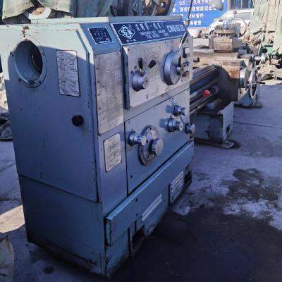 China Building Material Shops Used CW6163B Horizontal Manual Lathe Machine For Metal Steel Lathe High Precision Manual Lathe for sale