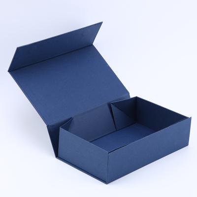 China Recycled Materials Goods Goods Closure Folding Paper Magnetic Folding Packaging Flat Packed Cardboard Foldable Rigid Gift Boxes for sale